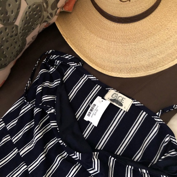 NWT striped navy jumpsuit - Picture 4 of 4